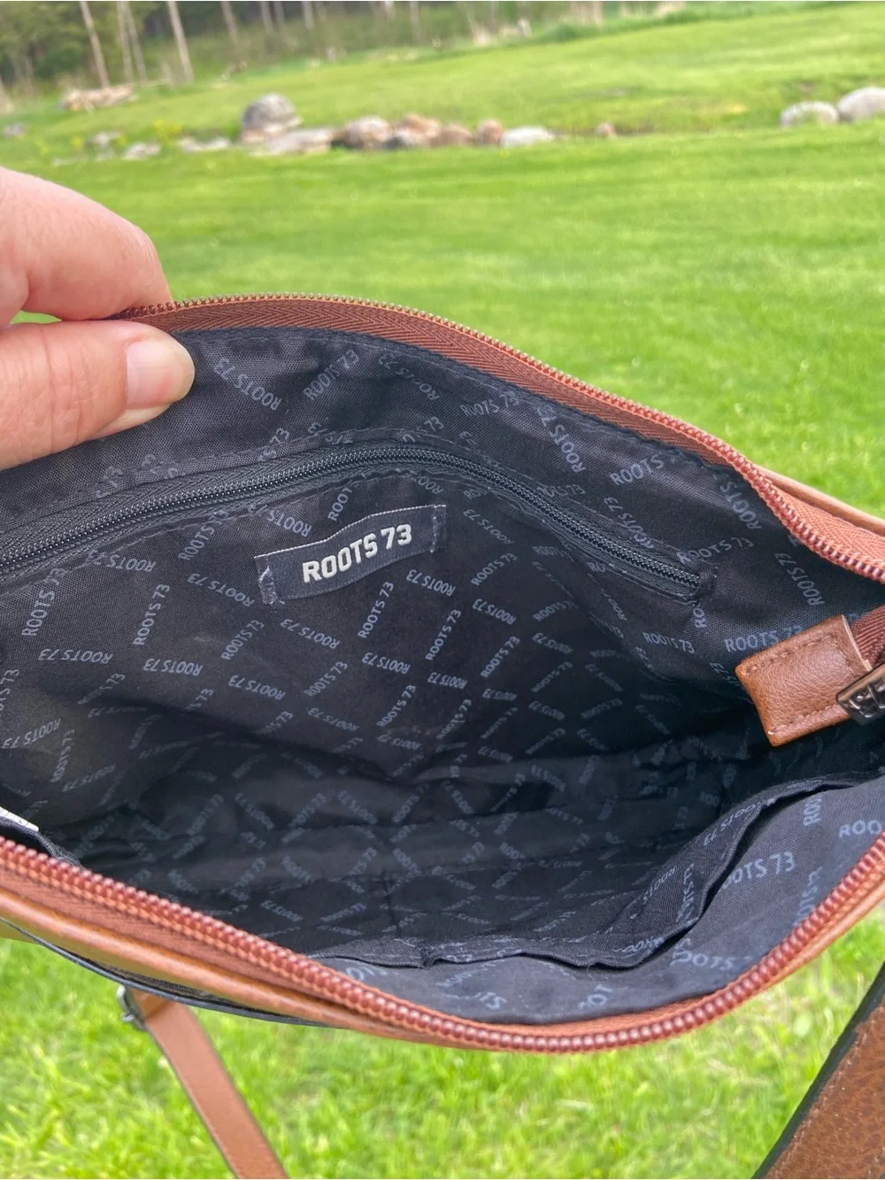 Roots 73 Brown Cross Body Bag - Picture 4 of 7